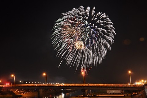 e8ba26542d11c74247126a6a0657088d