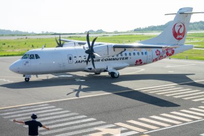 JAC・ATR42天草空港到着