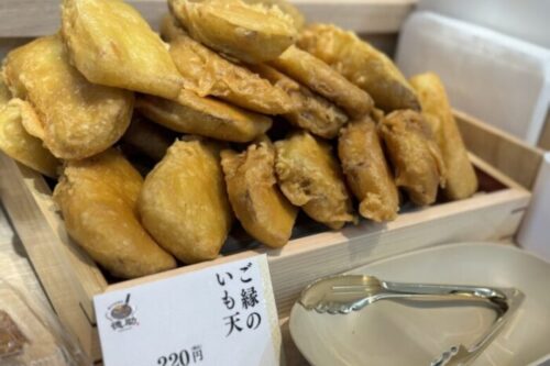 【荒尾市】県北のみんな！とんでもないぶ厚い芋天「徳助」が荒尾のゆめタウンシティモールにオープンしたよ！！正社員・アルバイトの募集もしてるよ！