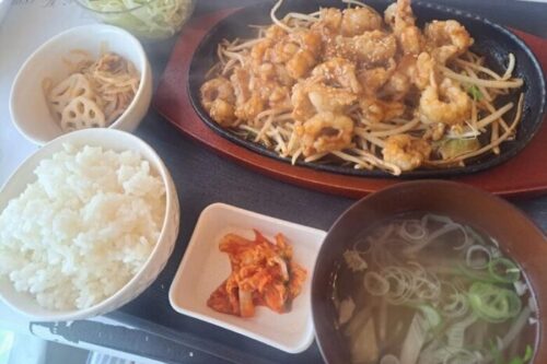 【宇城市】1000円で牛ホルモンをこんなにいいんですか！？肉好き必見！お得ホルモン焼き定食【肉の二九月】