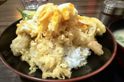 【小国町】杖立温泉街にある地元の方にも観光客にも愛されている定食屋さん「食堂 こまつ」
