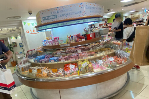 【熊本市中央区】60年以上の歴史に幕…！鶴屋地下の「まわり菓子」(11/19まで)